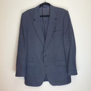 Burberry's men's plaid double button blazer C1